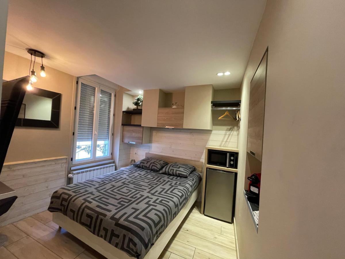 Rdc 1 - Chambre Meublee Au Coeur Du Centre Ville De Montluçon المظهر الخارجي الصورة